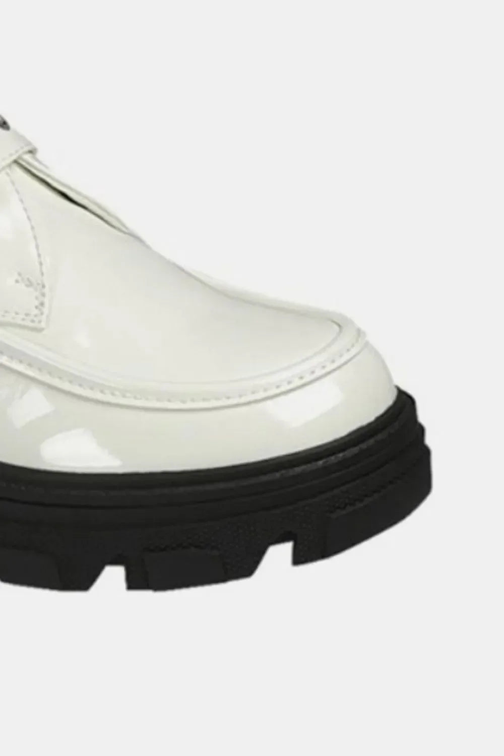 Forever Link Buckled Platform Lug Sole Loafers White / 6