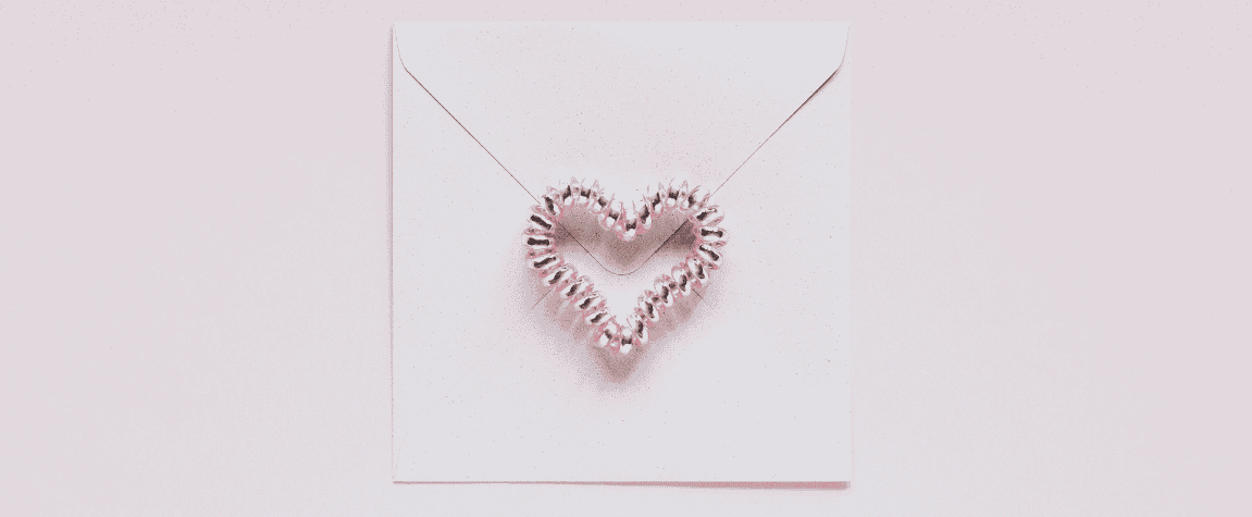 Trending Valentine's Day Gift Ideas for Girlfriend
