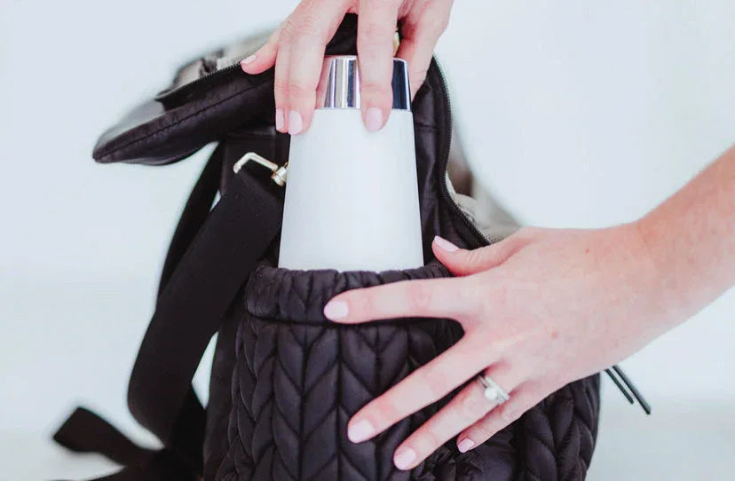 Junobie Formula & Breastmilk Bottle Warmer & Cooler Cup Junobie Battery Operated Milk Warmer/Cooler Cup: The Single Pack LE Marble