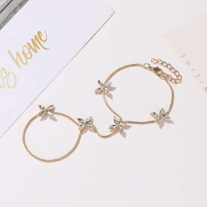 Korean Style Fresh Sweet Floral Zirconia Finger Rings Women's Elegant Four-leaf Flower Bracelets Jewelry Accessories 02 White K 6808