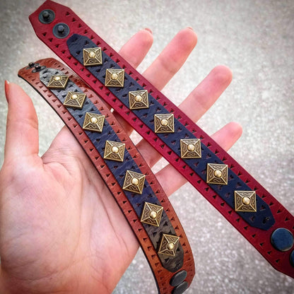 The ''Balteus'' bracelet L- Giant`s Size / Brown