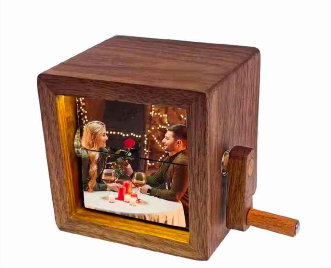 Luminous Custom Flip Book – Unique 2025 Gift 16 sheets without lights / 8*8*7.5