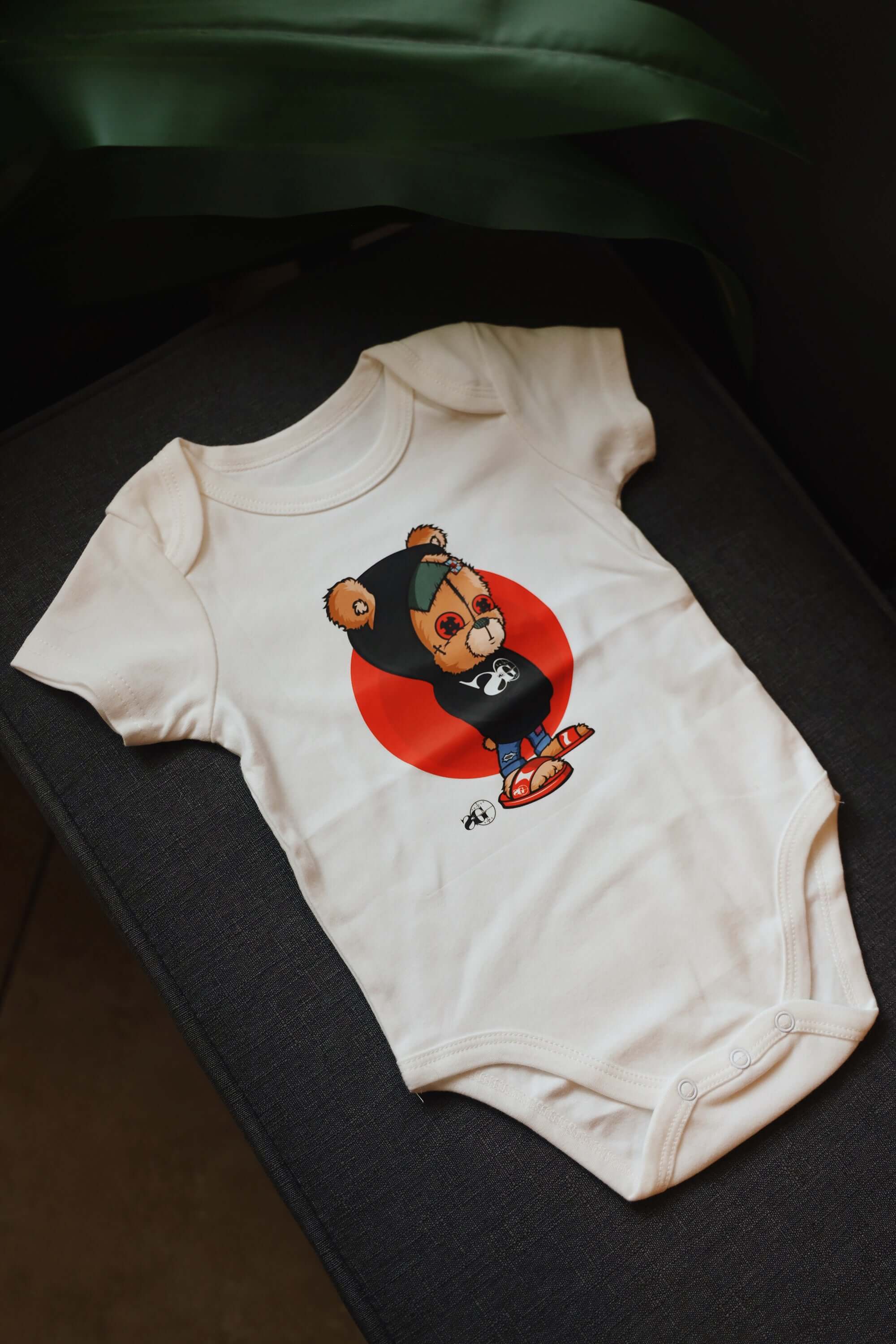 Shopminx Baby Snipe: Unisex Onesies Teddy Bear (infant size)