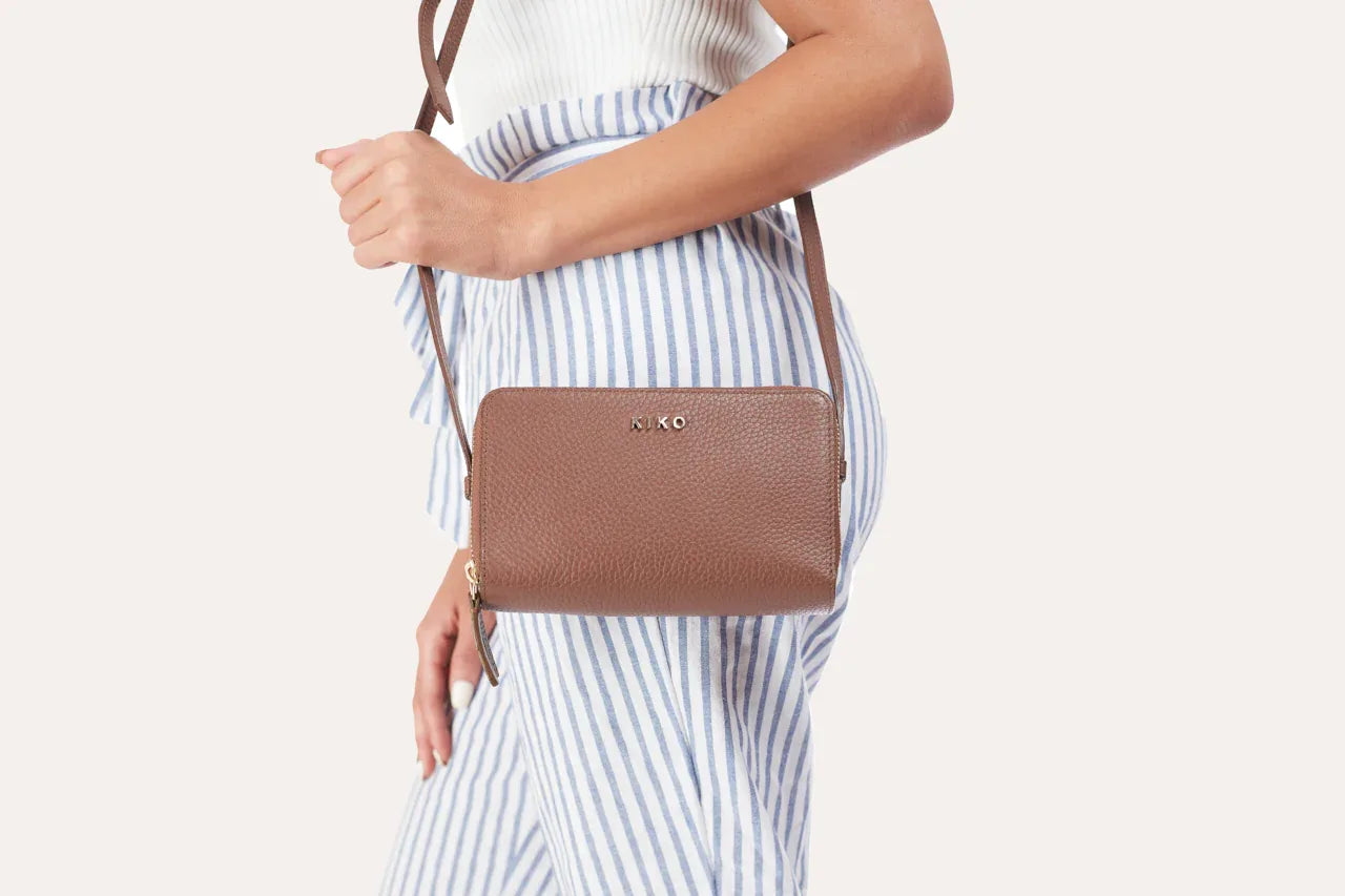 Zip Around Crossbody Pebble Brown