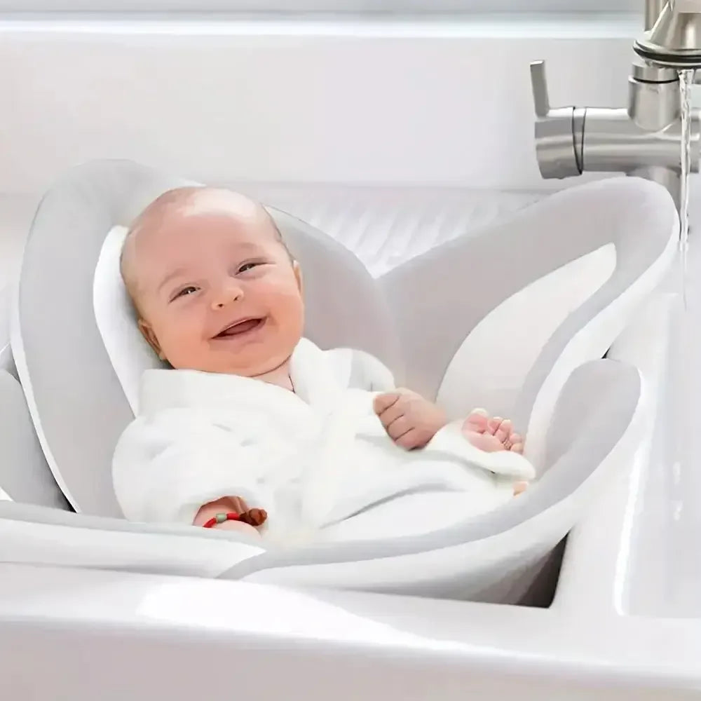 SafeNest Baby Bath Seat for Newborns & Infants Gray / United States