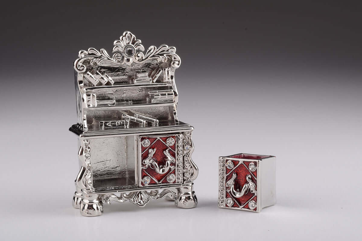 Vintage Vanity Table