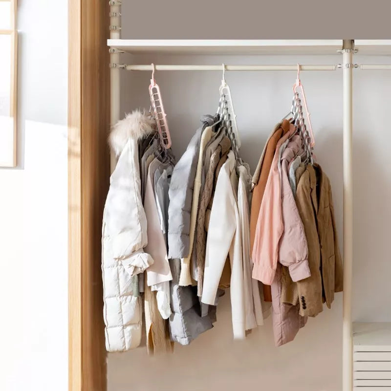 Hanger storage rack