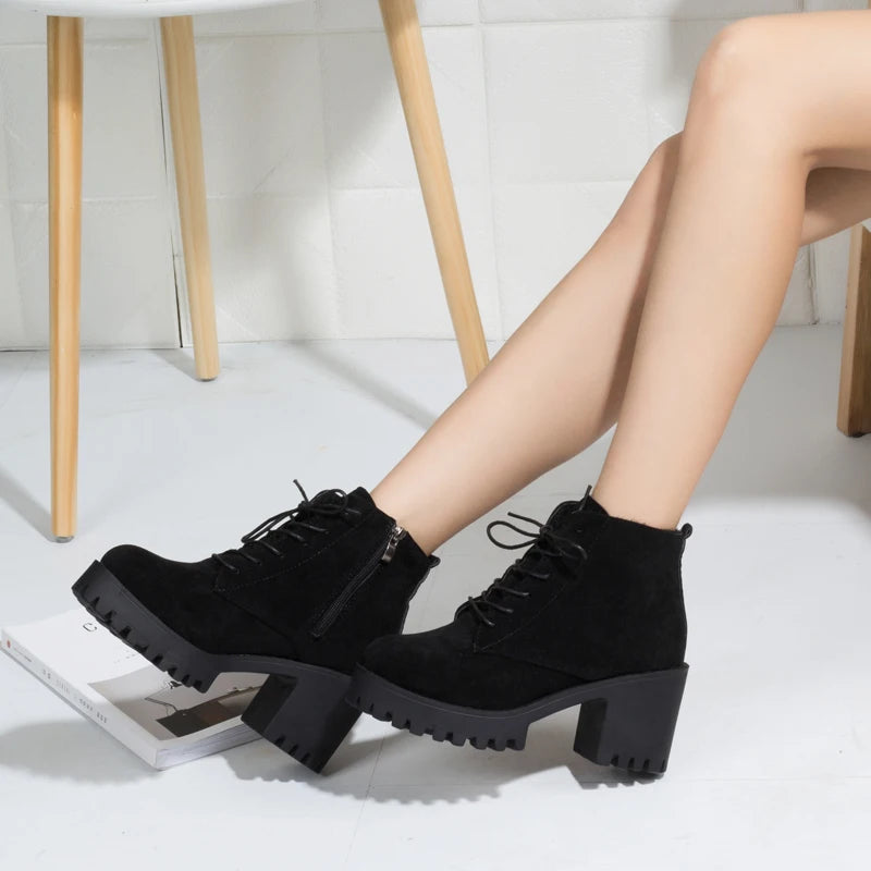 Woman Fashion Casual Boots