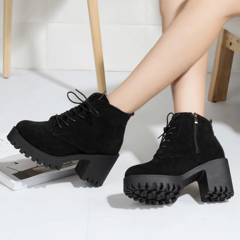 Woman Fashion Casual Boots