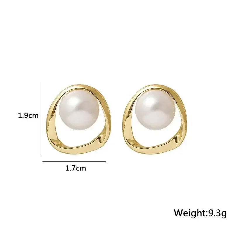 Fashion Pearl Earring for Women Design 1