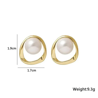 Fashion Pearl Earring for Women Design 1