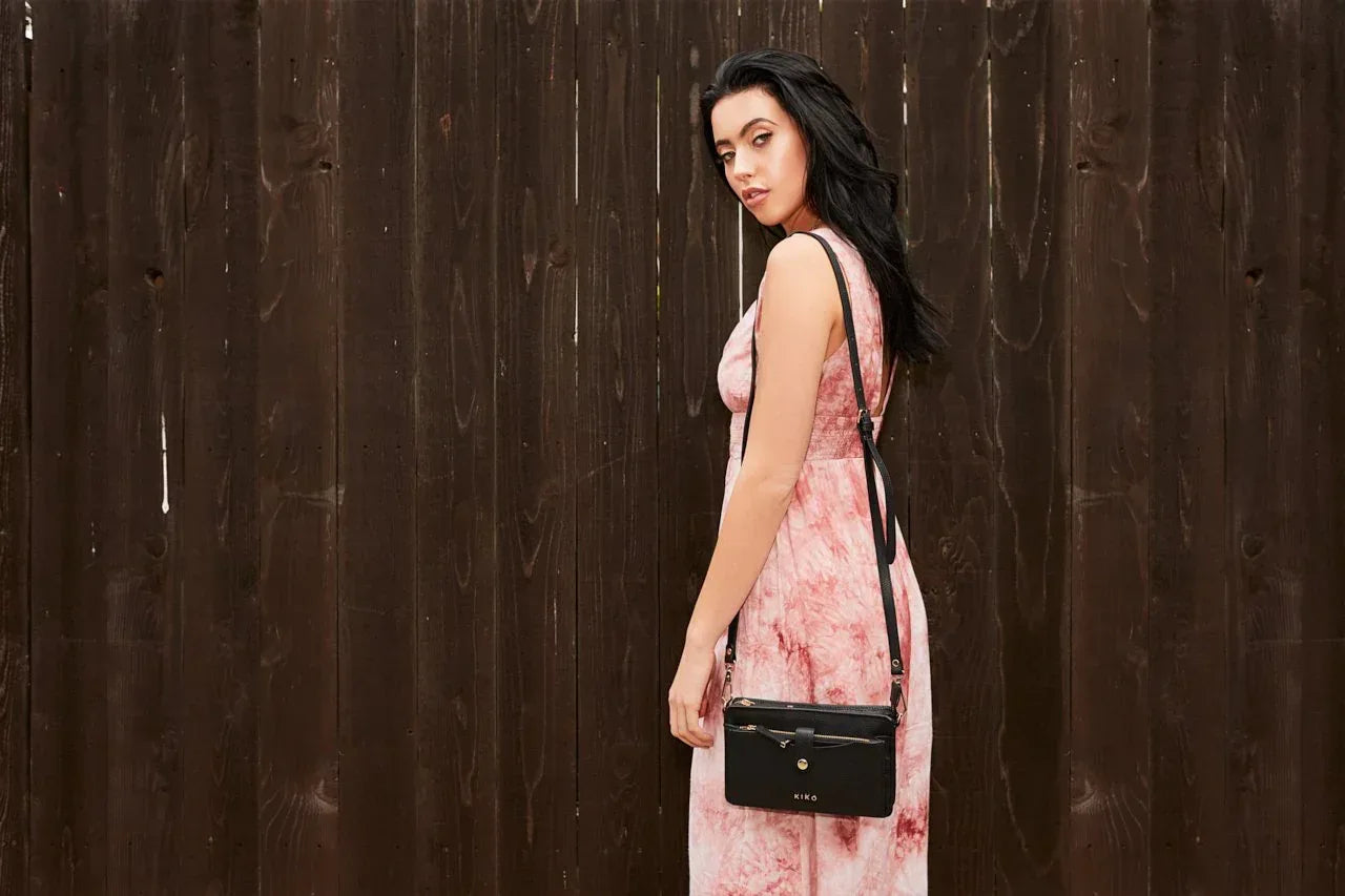 Wallet Crossbody Grey