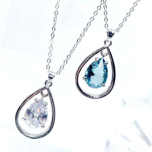 Princess Aqua Necklace Clear