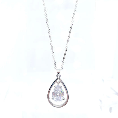 Princess Aqua Necklace Clear