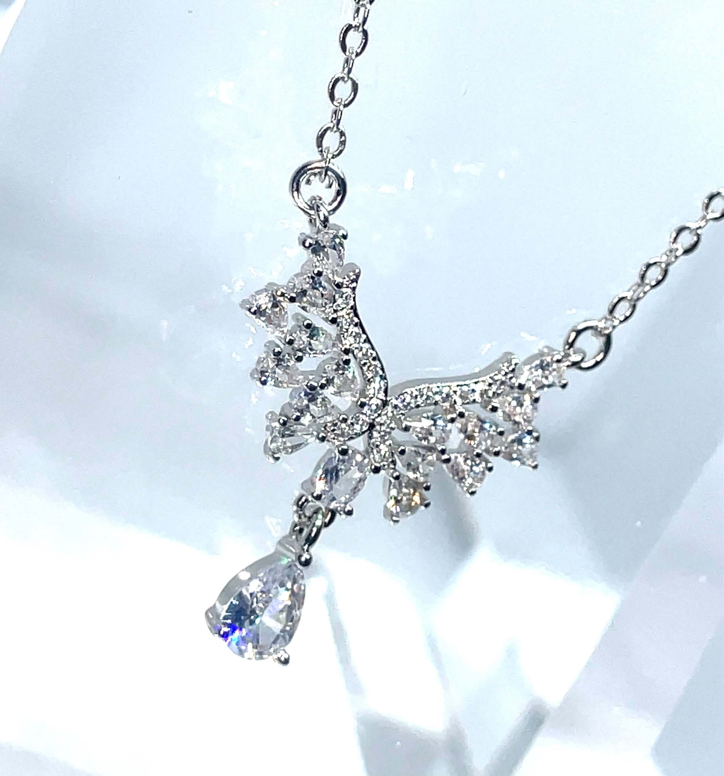 Shopminx Grand Angel Wings Necklace Default Title