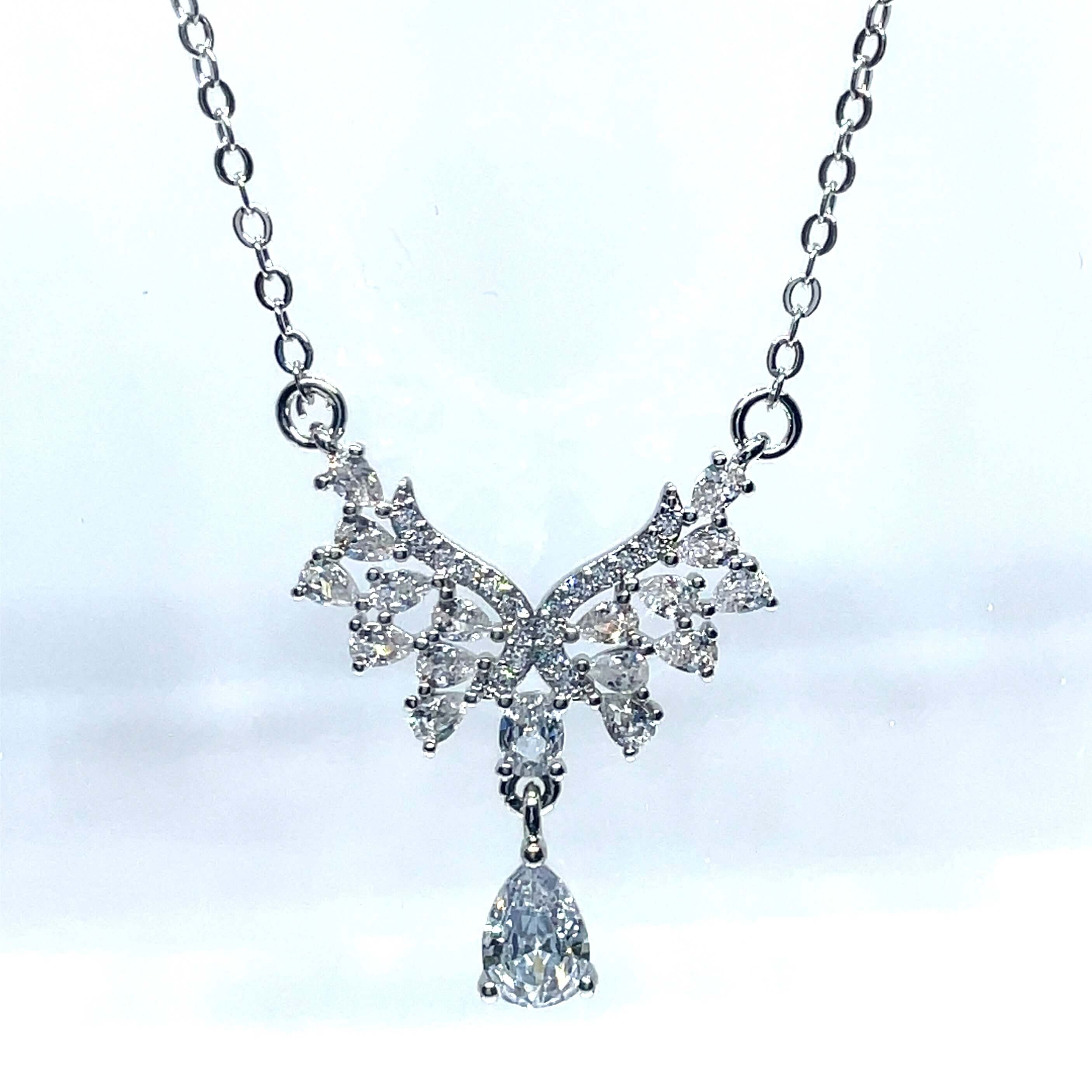 Shopminx Grand Angel Wings Necklace Default Title
