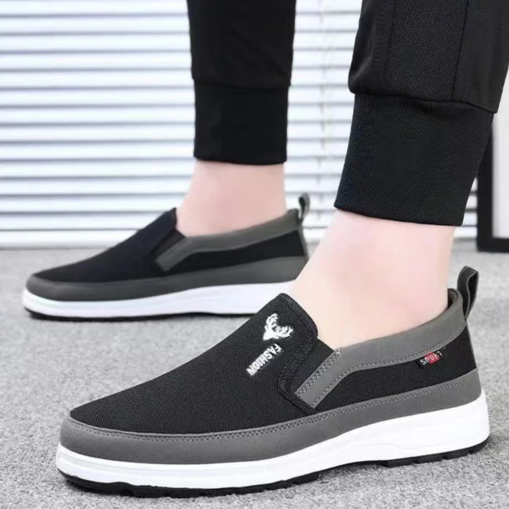 Lightweight Men's Breathable Slip-On Casual Walking Shoes