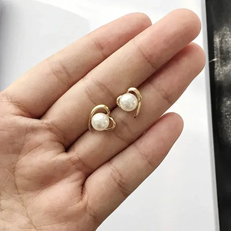 Fashion Pearl Earring for Women Design 3
