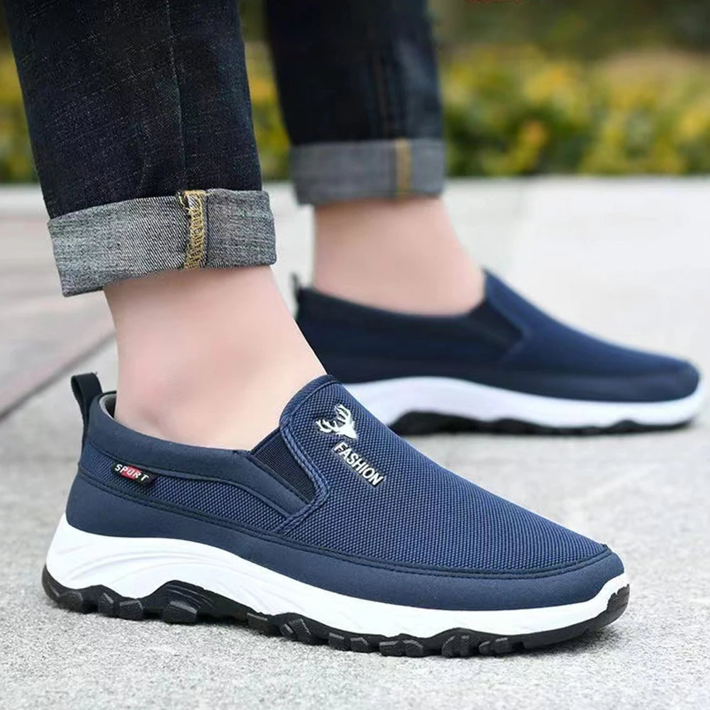 Lightweight Men's Breathable Slip-On Casual Walking Shoes