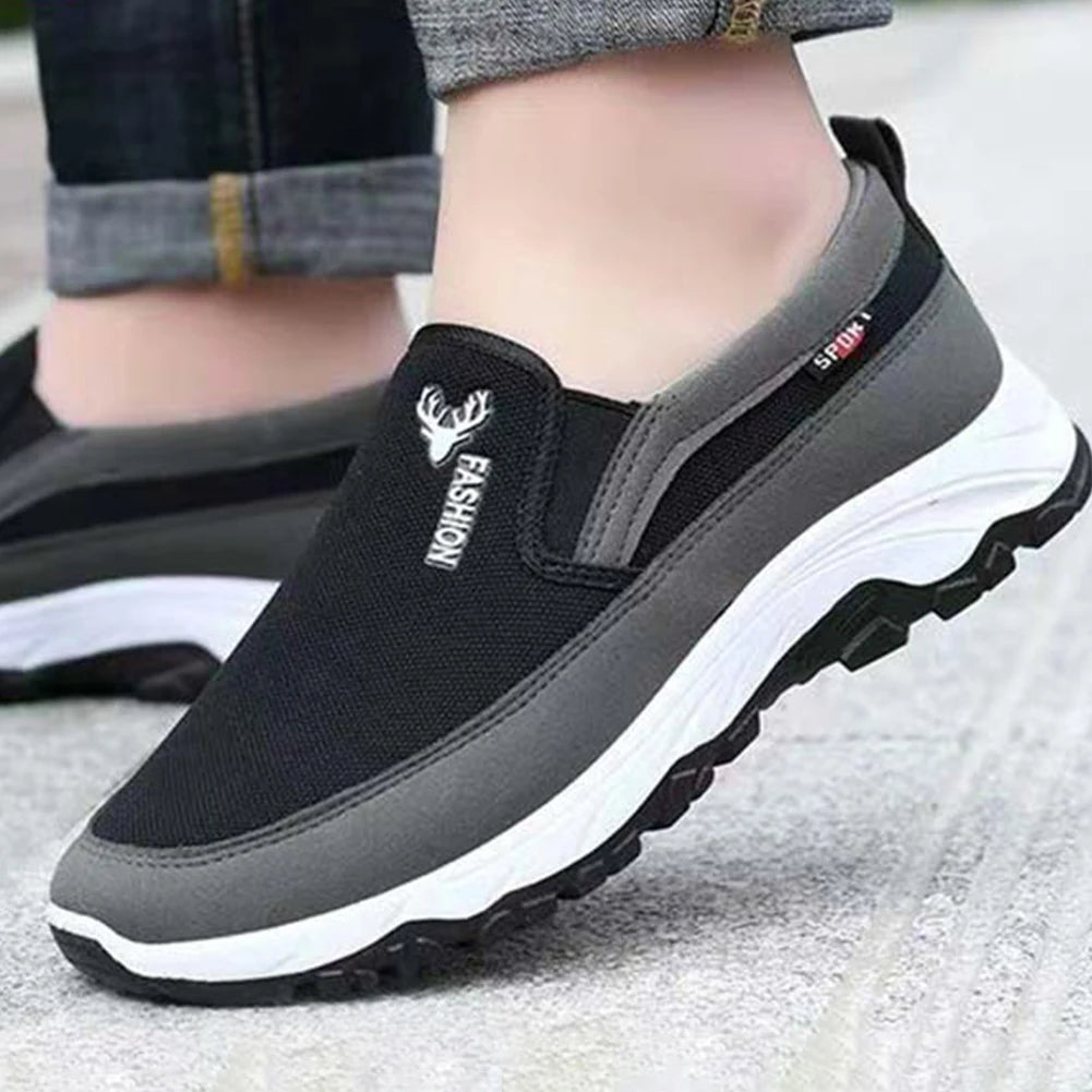 Lightweight Men's Breathable Slip-On Casual Walking Shoes