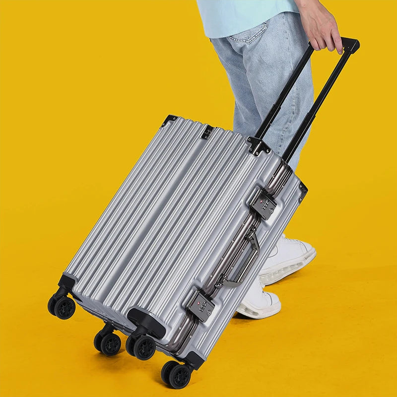 Universal Wheel Boarding Check Large Capacity Solid Suitcase Trolley Luggage