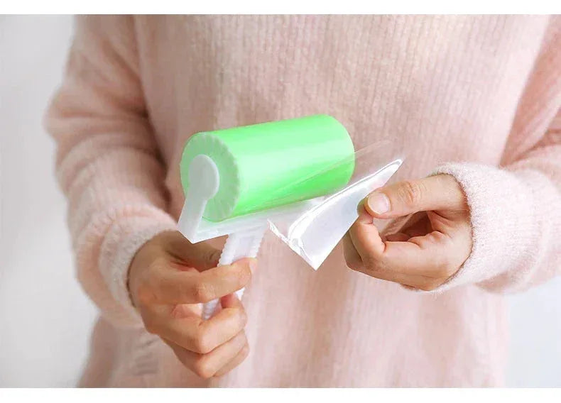 Sticky lint roller Green with cover