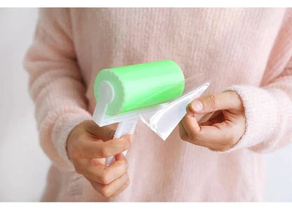 Sticky lint roller Green with cover