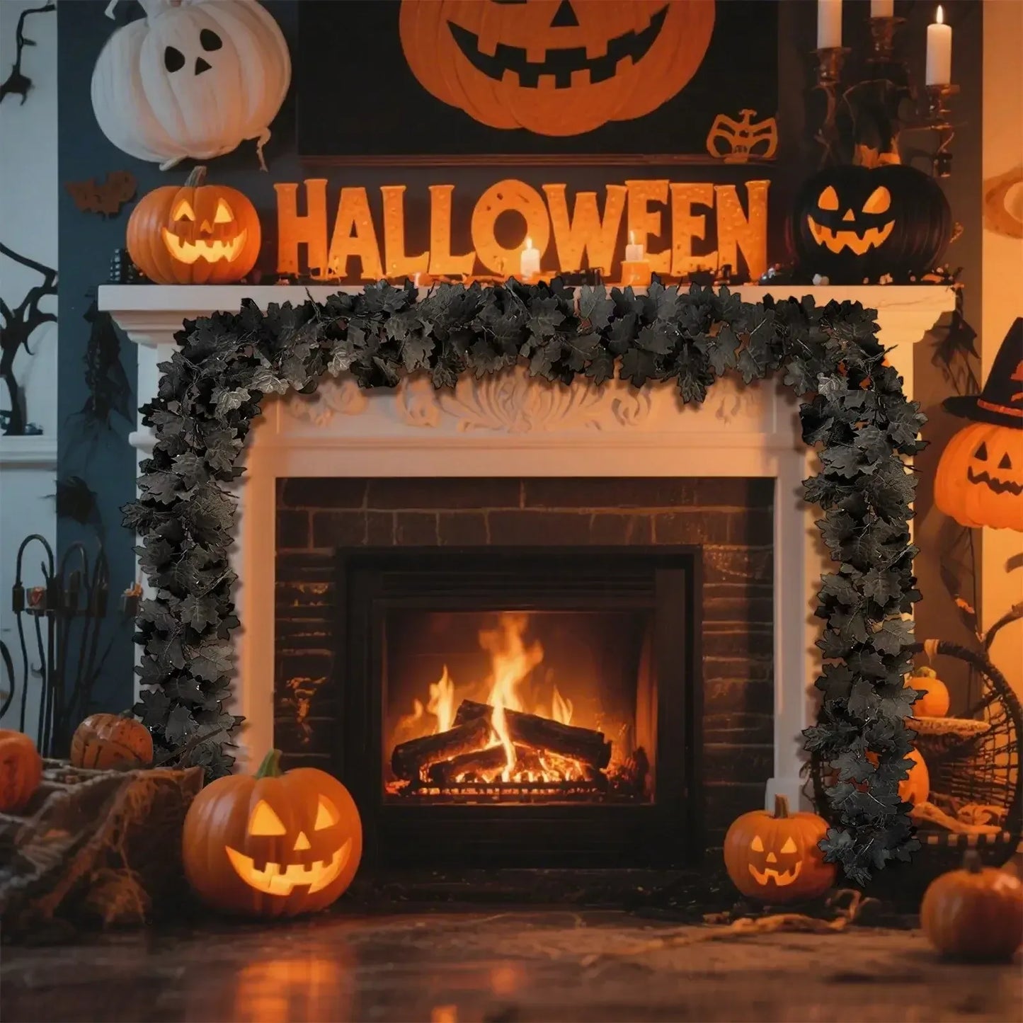 Simulated Black Maple Leaf Vine Garland black / One Size