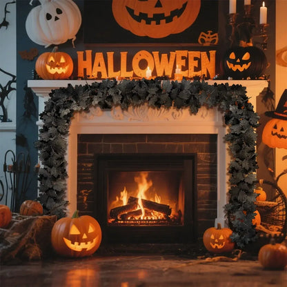 Simulated Black Maple Leaf Vine Garland black / One Size