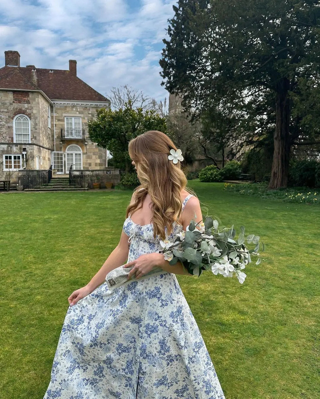 Elegant Midi Dress