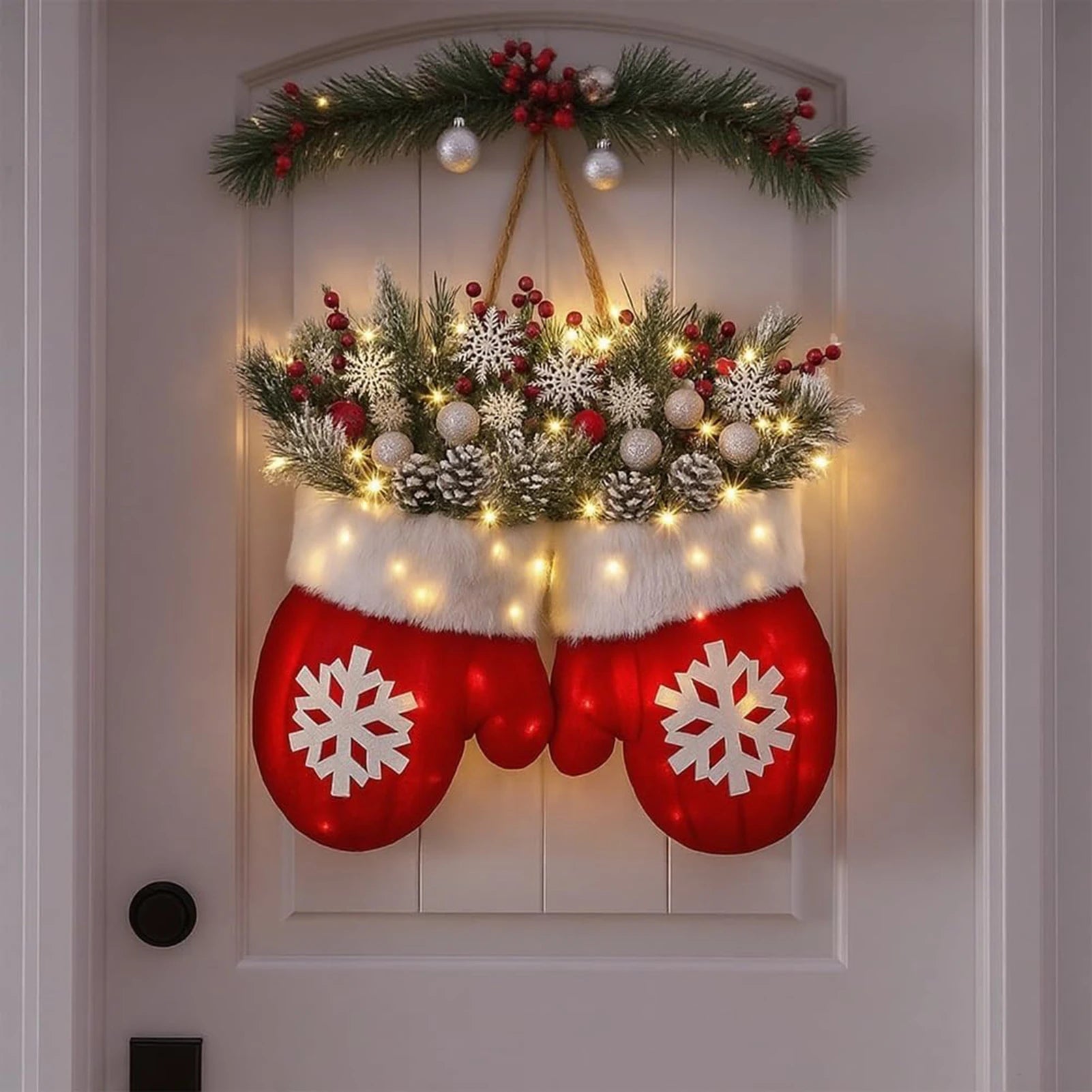 Christmas Glove-Shaped Garland Wreath