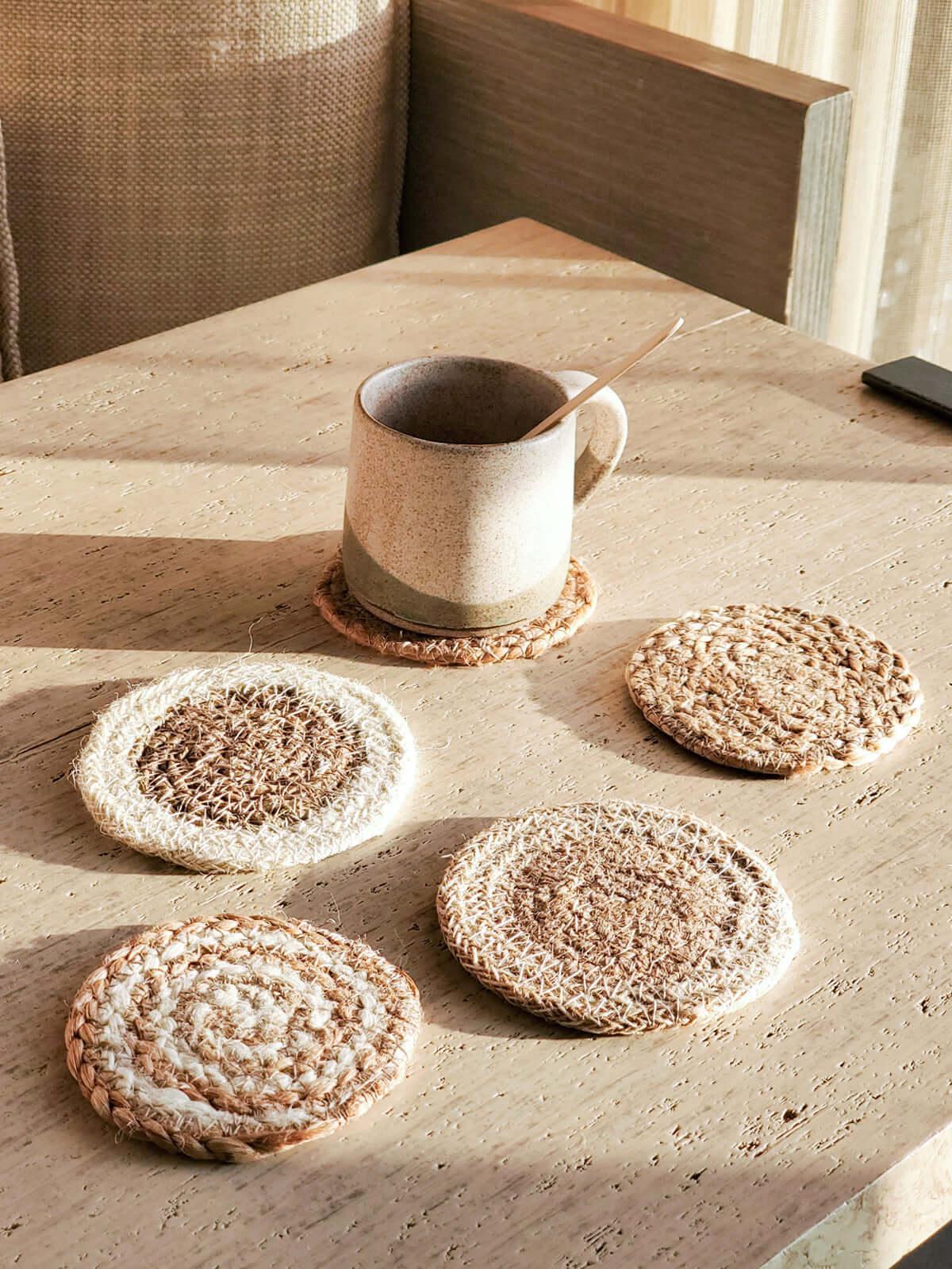 Gift Box With Wood board, Wood Spoon, Tea And Cookies - Round Gift Box / 2. Congratulations