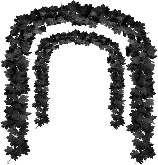 Simulated Black Maple Leaf Vine Garland black / One Size