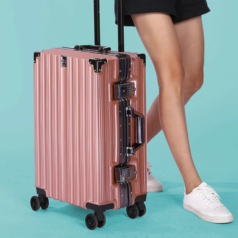 Universal Wheel Boarding Check Large Capacity Solid Suitcase Trolley Luggage