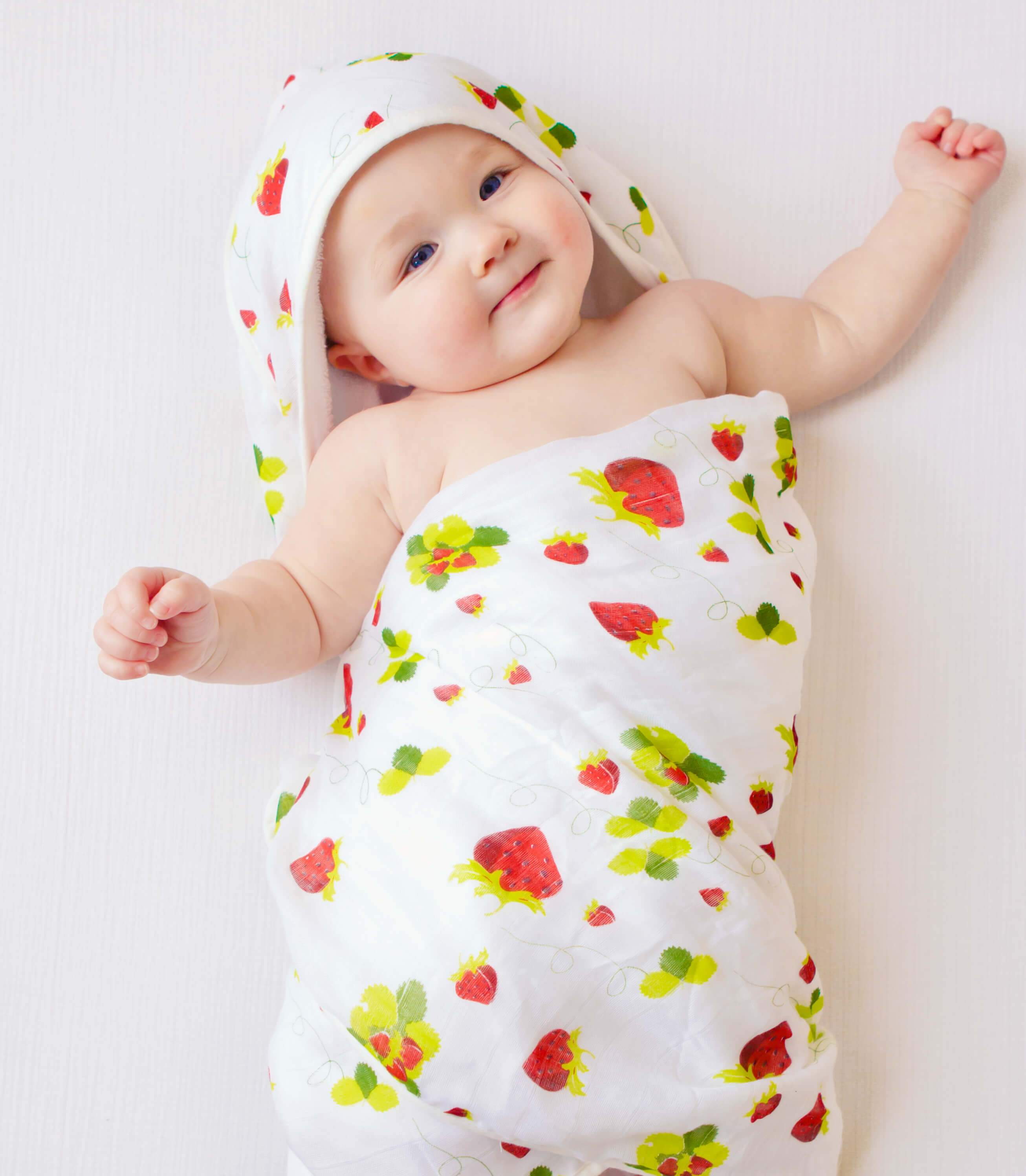 Baby Hooded Towel, Muslin-Backed, Buttery Soft Terry, Strawberry Print
