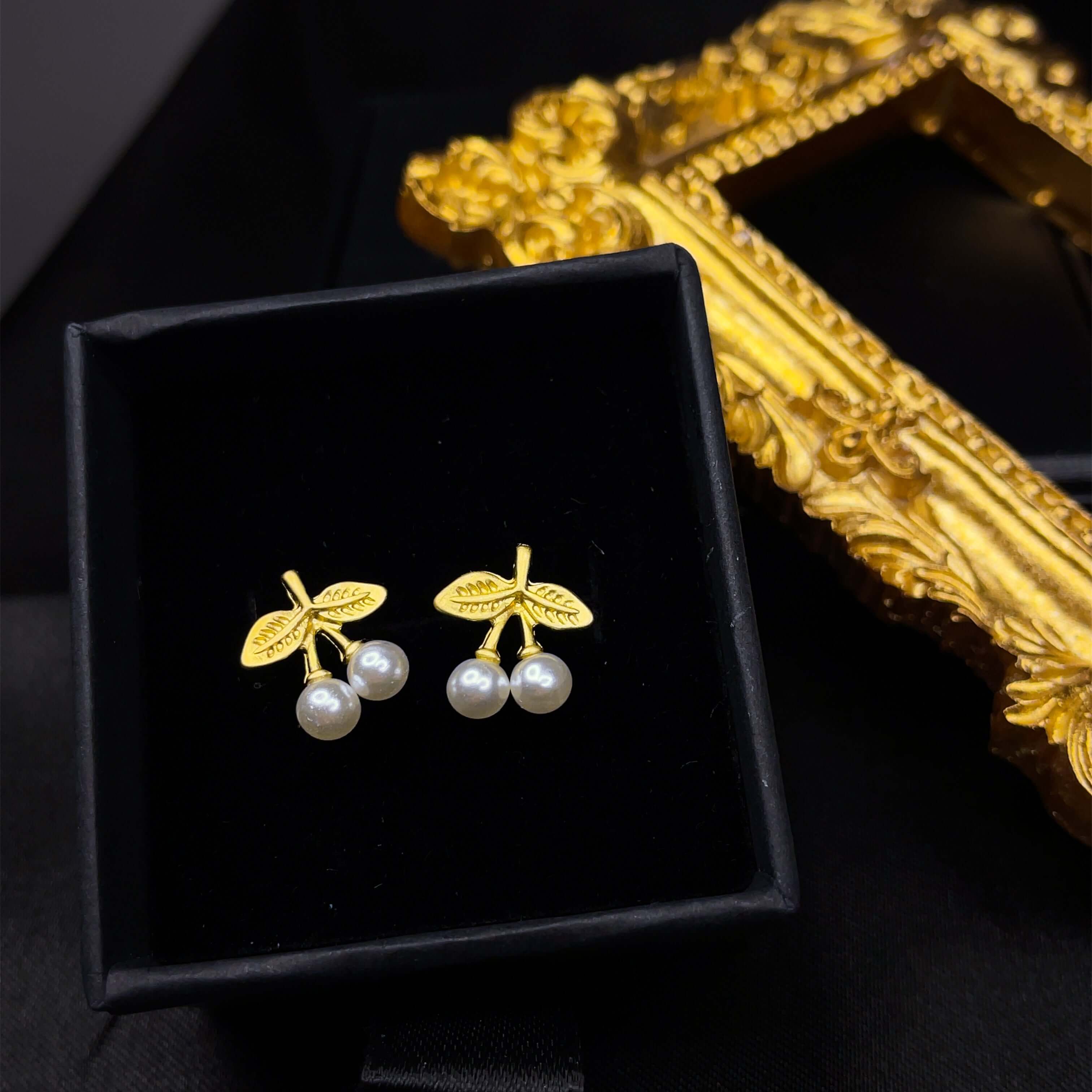 Shopminx Pearl Cherry Studs Default Title