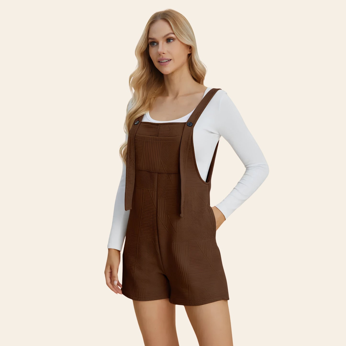 Women's textured sleeveless romper