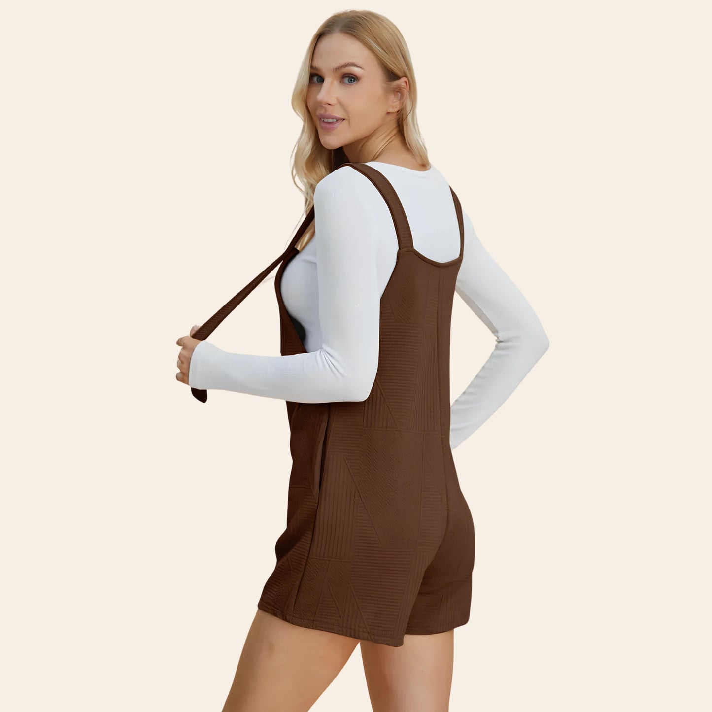Women's textured sleeveless romper