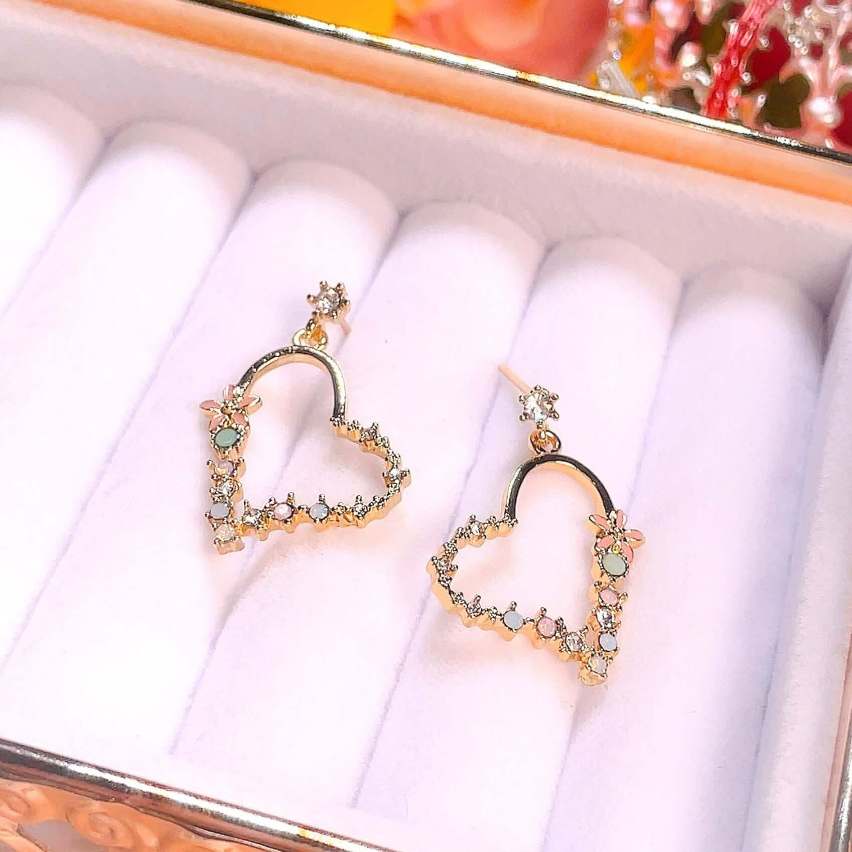 Shopminx Heart Floral Dangle Earrings Default Title