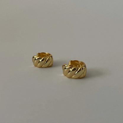 Mia Huggies - Gold Default Title
