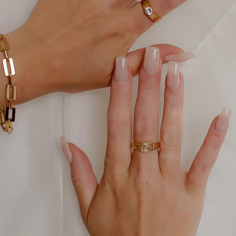 Rectangle Stone Ring 8 / White