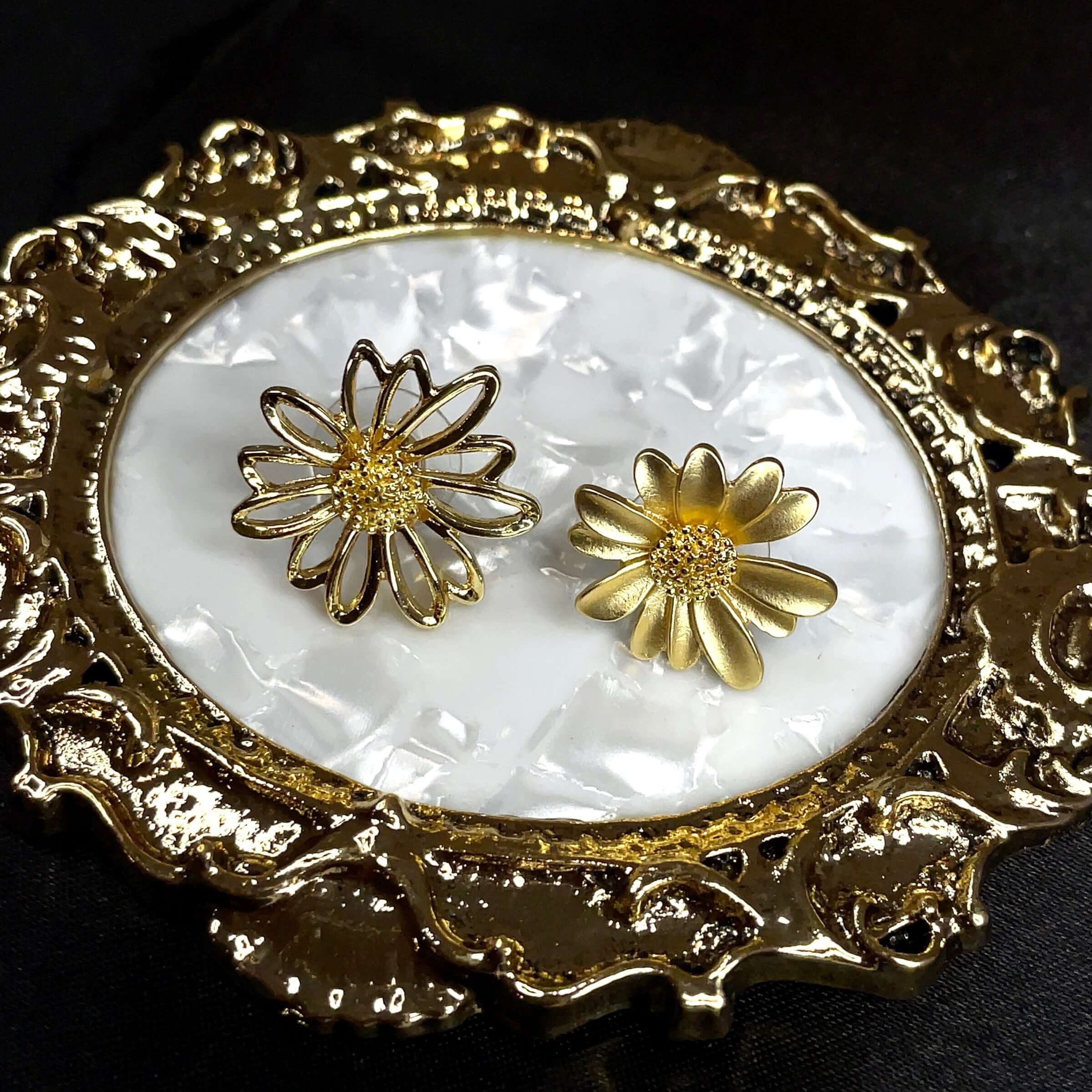 Shopminx Mismatched Sunflower Studs Default Title