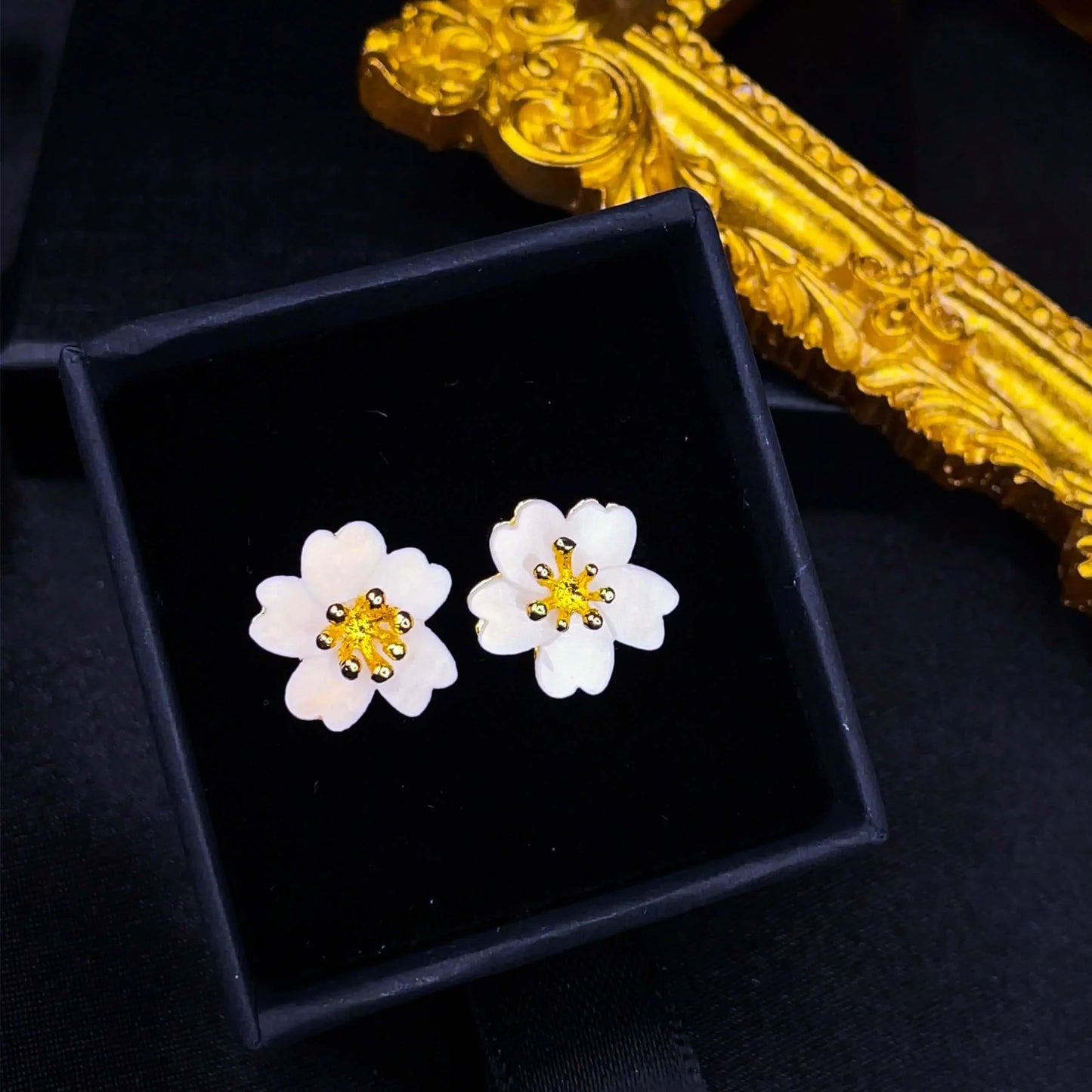 White Flower Studs Default Title