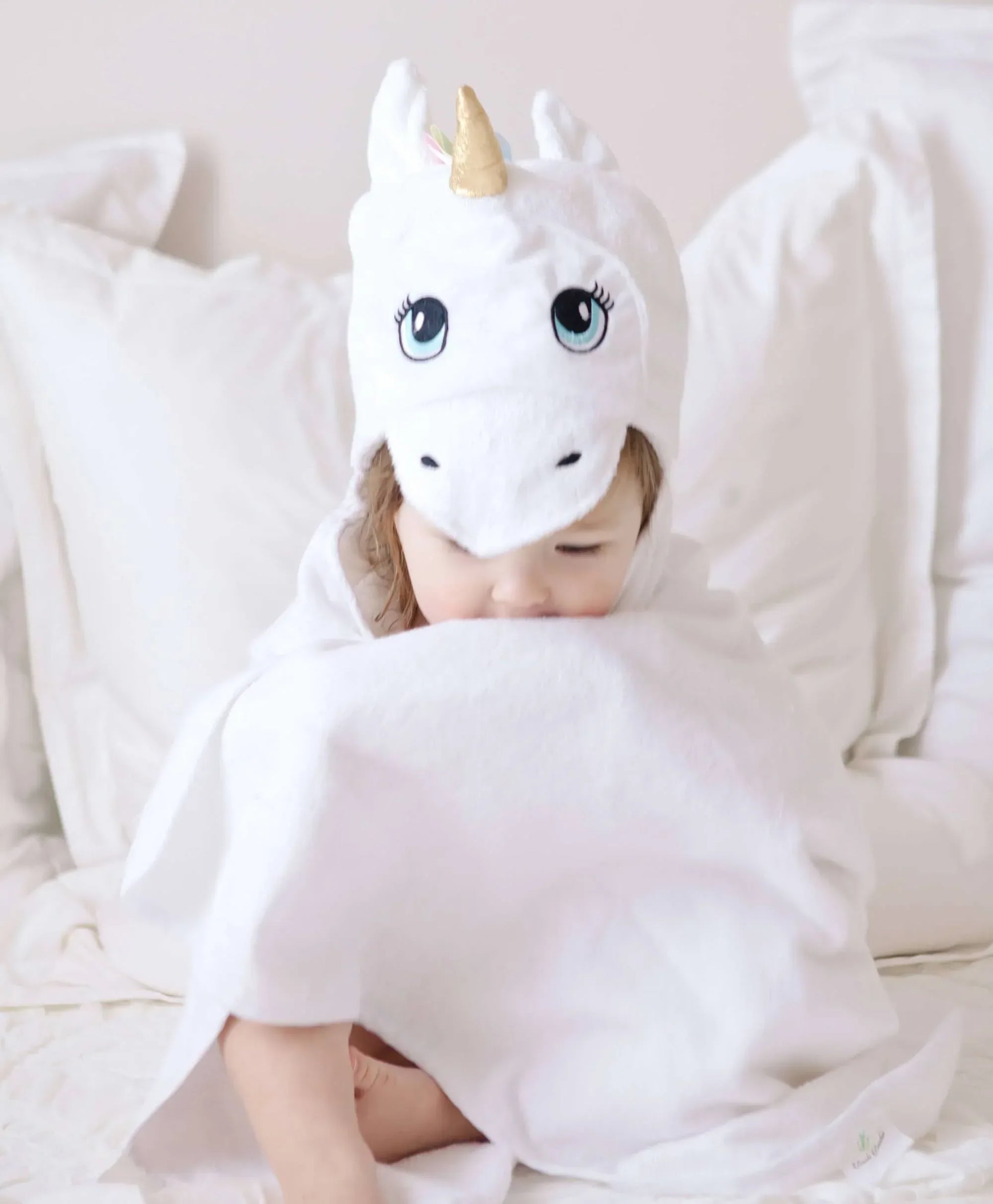 White Unicorn Hooded Towel Default Title