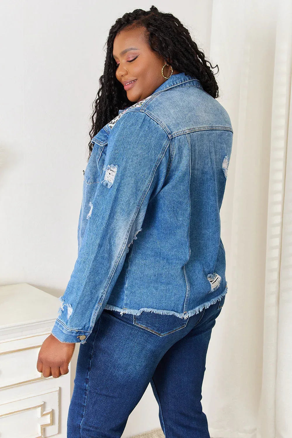 Baeful Leopard Floral Distressed Raw Hem Denim Jacket Leopard / S